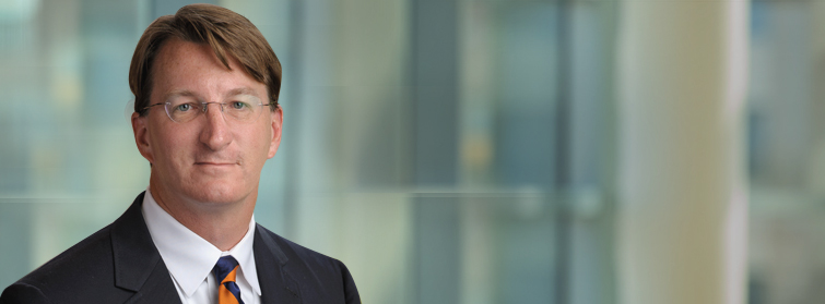 Dr. Adam Starr, orthopedic surgeon and pelvic fracture expert, at UT Southwestern in Dallas, TX