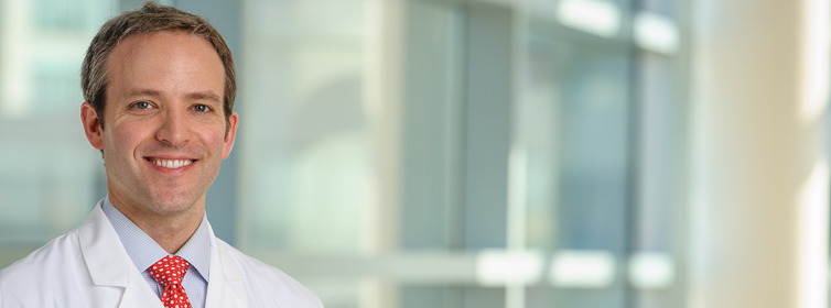 Dr. Nicholas Haddock is a member of UT Southwestern'sPlastic Surgery and Orthopaedic Surgery Departments, and is a member of its Hand Transplant team.